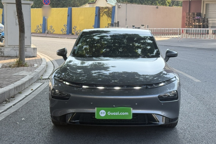 小鹏P7 2022款 480E+车身外观6007