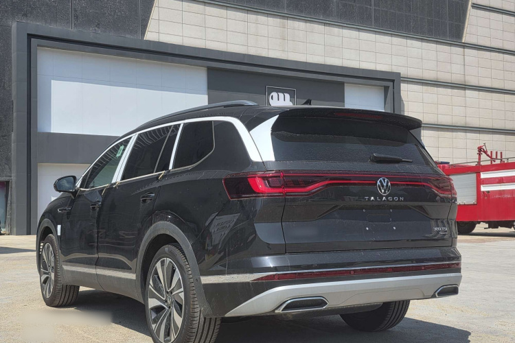 大众 揽境 2025款 380TSI 四驱豪华佳境Pro  众享款 6座车身外观6002