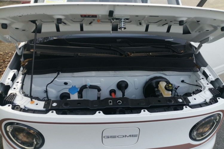 吉利银河 2024款 熊猫mini 200km 耐力熊局部细节24