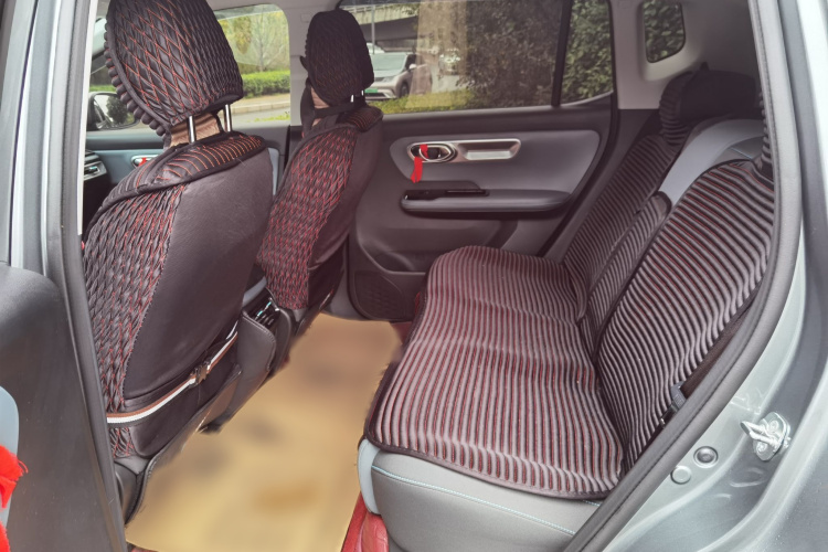 埃安 AION Y 2023款 Plus 610 乐享版中控内饰7002