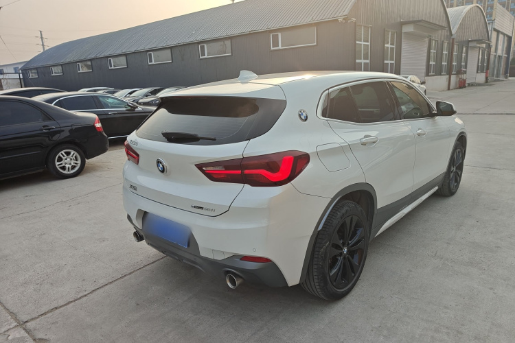 宝马X2 2020款 sDrive20i M越野套装车身外观6003