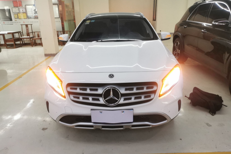 奔驰GLA 2018款 GLA 200 时尚型车身外观6001