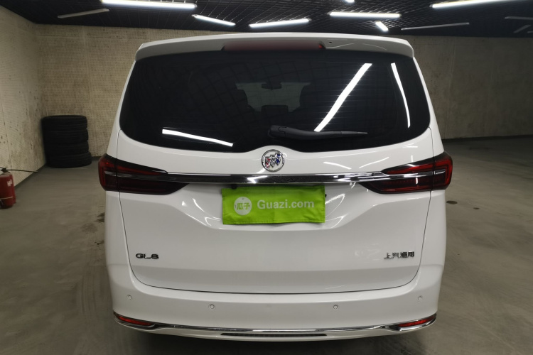 别克GL8 2023款 陆上公务舱 舒适型车身外观6004
