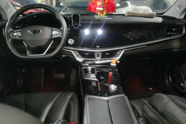 吉利汽车 博瑞 2021款 1.8T 领航版+中控内饰12