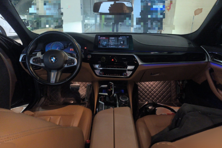 宝马5系 2018款 改款 530Li xDrive M运动套装中控内饰7002