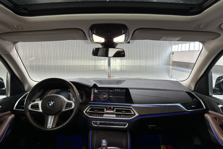 宝马X5(进口) 2021款 xDrive30i M运动套装中控内饰7003