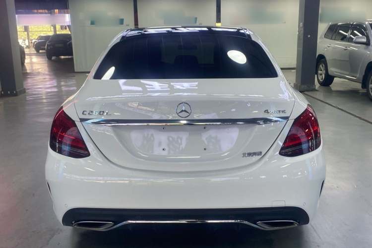 奔驰C级 2019款 改款 C 260 L 4MATIC 运动版车身外观6006