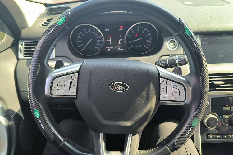 路虎 发现神行 2016款 2.0T 上市限量版中控内饰13