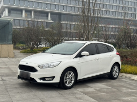 福特 福克斯 2015款 两厢 EcoBoost 180 自动精英型