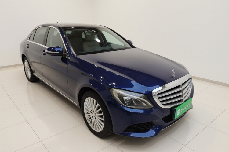 奔驰C级 2015款 C 200 L车身外观3