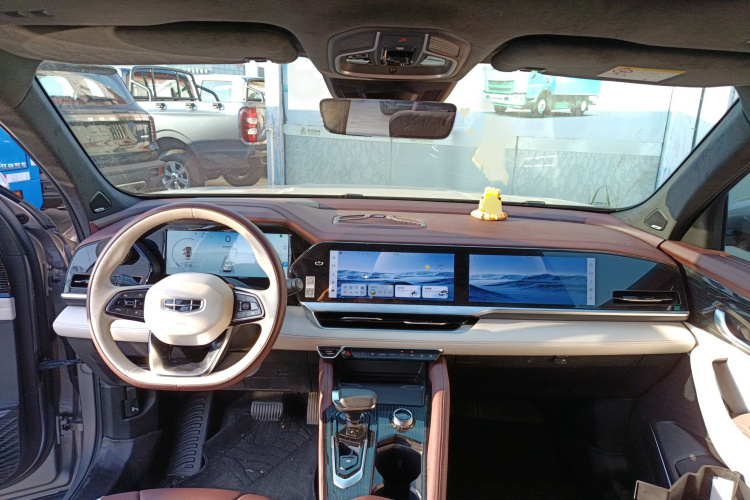 吉利汽车 星越L 2021款 2.0TD DCT EVO两驱智尊型中控内饰7002