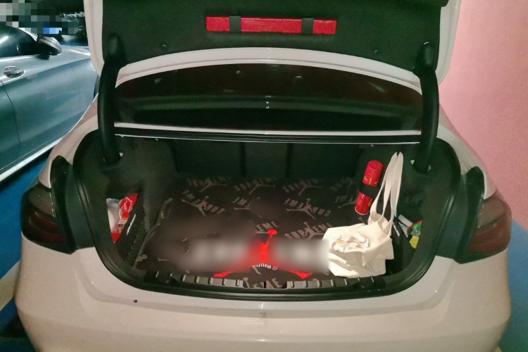 宝马3系 2014款 320Li 时尚型局部细节23