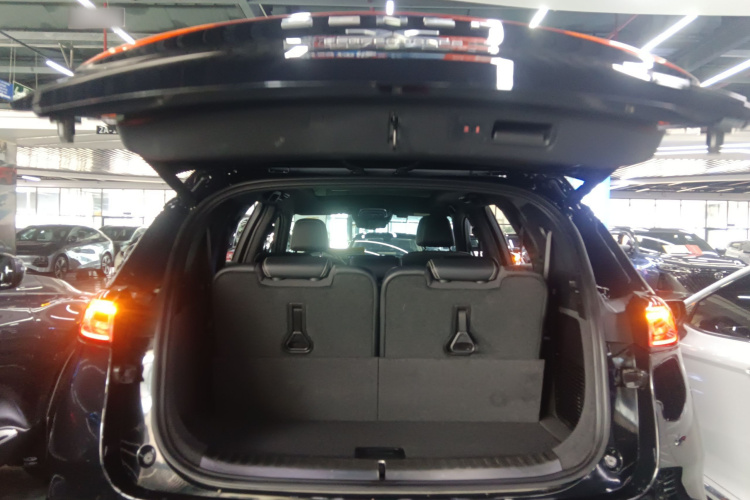 腾势X 2020款 PHEV运动版机舱底盘23