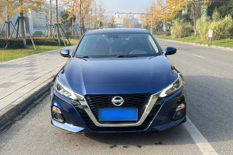 日产 天籁 2021款 2.0L XL 舒适版车身外观6008