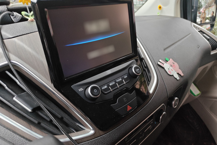 福特 途睿欧 2017款 2.0T 自动精睿版局部细节16