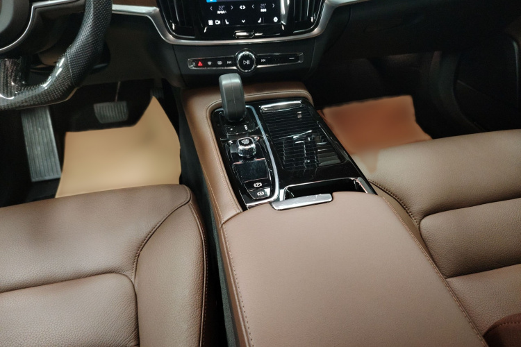 沃尔沃S90新能源 2022款 T8 E驱混动 智逸豪华版局部细节18