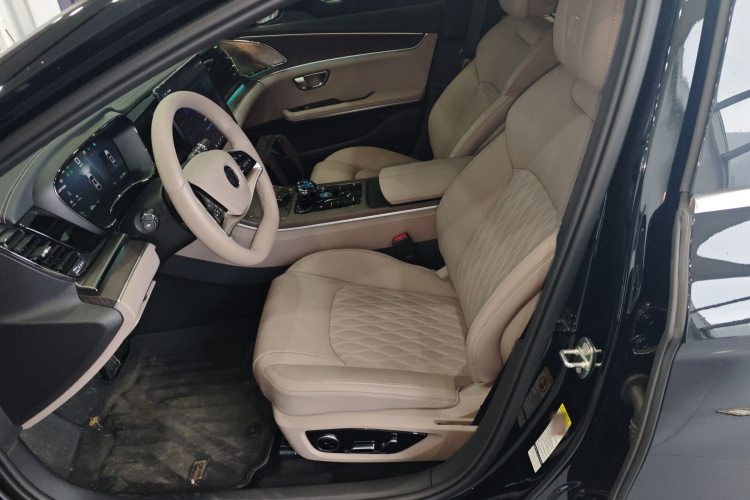 比亚迪 汉 2025款 DM-i 125KM激光雷达智驾型局部细节19