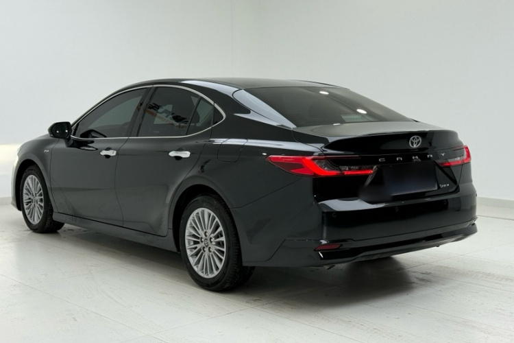 丰田 凯美瑞 2024款 双擎 2.0HGVP 豪华版车身外观6007