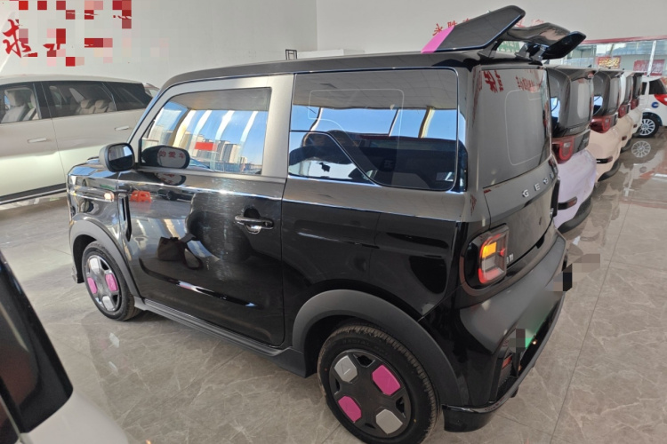 吉利银河 2025款 210km 熊猫卡丁车身外观6003