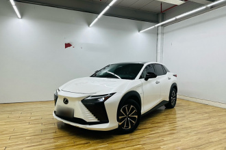 雷克萨斯RZ 2023款 450e 四驱纵享版
