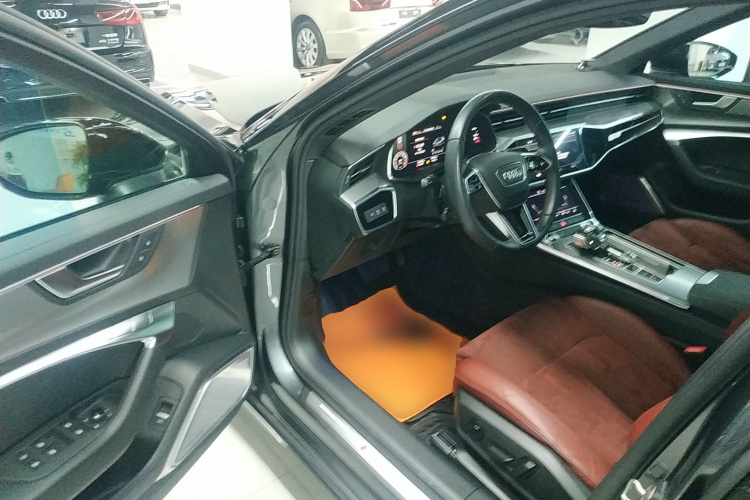 奥迪A6L 2021款 45 TFSI 进享人生版中控内饰20