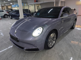 欧拉闪电猫 2022款 555km 尊贵版