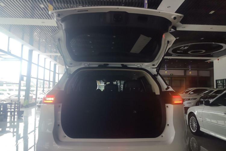 吉利汽车 博越 2021款 百万款 1.8TD DCT两驱豪华型中控内饰23