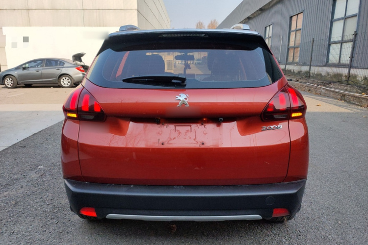 标致2008 2018款 1.6L 自动潮流版车身外观6