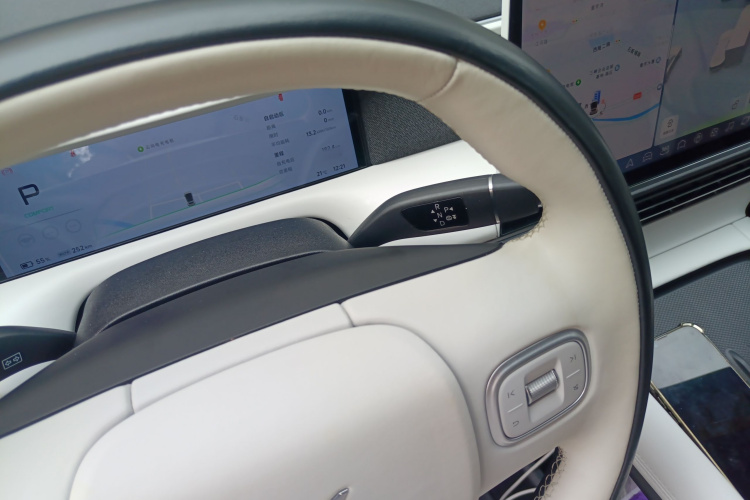 小鹏G6 2023款 580 长续航 Pro局部细节18