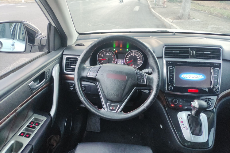 哈弗H6 2014款 运动版 2.4L 自动精英型中控内饰13