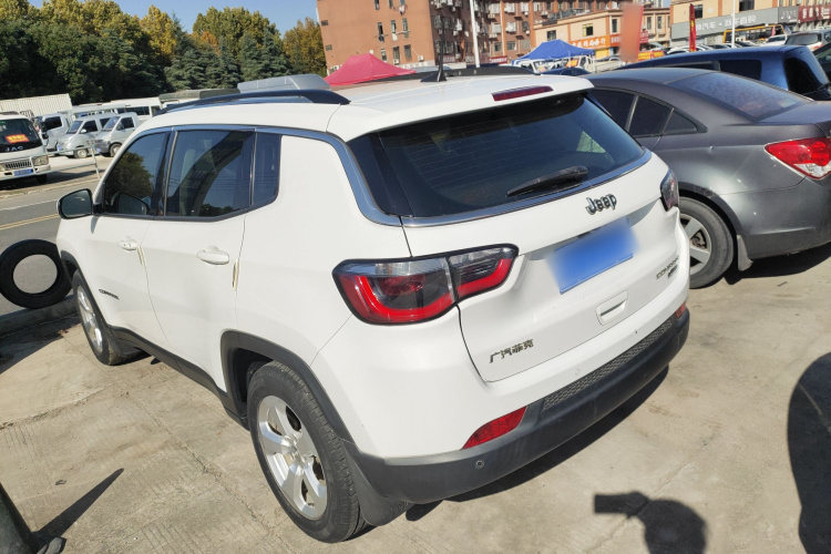 Jeep 指南者 2019款 220T 自动家享版车身外观6003