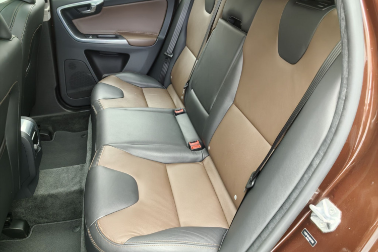 沃尔沃XC60 2016款 T5  智远版车身外观6007