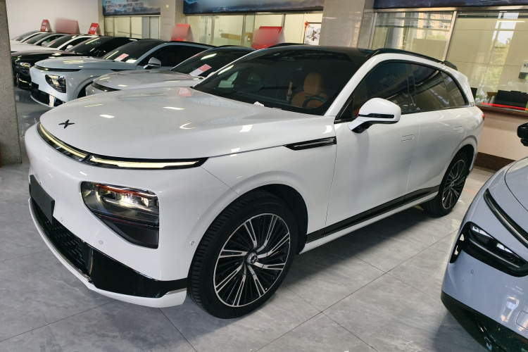 小鹏G9 2024款 702 Pro车身外观6003