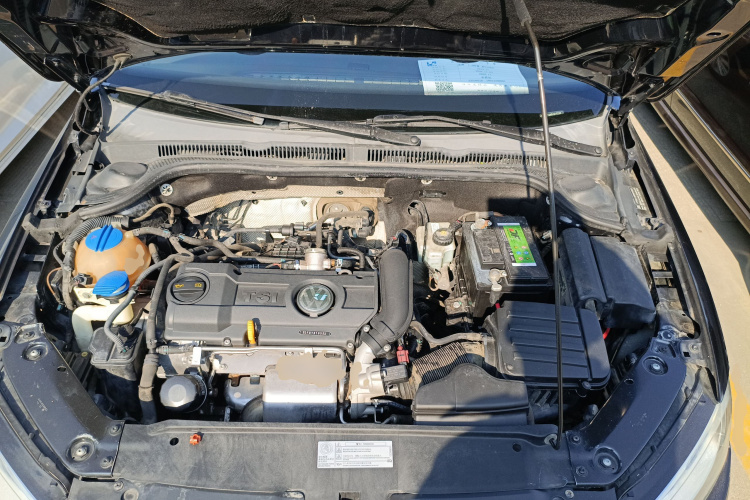 大众 速腾 2012款 1.4TSI 手动豪华型局部细节24