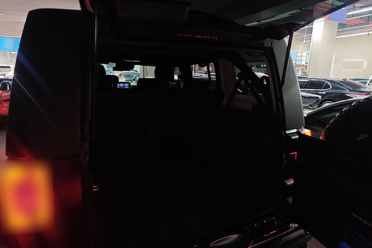 北京BJ40 2023款 2.0D 自动四驱刀锋英雄版侠客型局部细节23