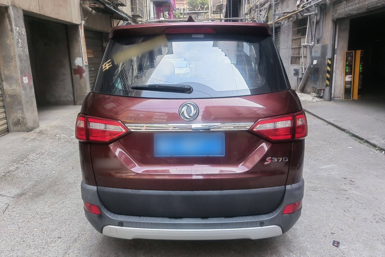 东风风光 风光370 2018款 S370 1.5L CVT豪华型 5座车身外观6004