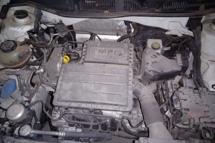 大众 2019款 朗逸启航 1.5L 自动风尚版 国VI机舱底盘24