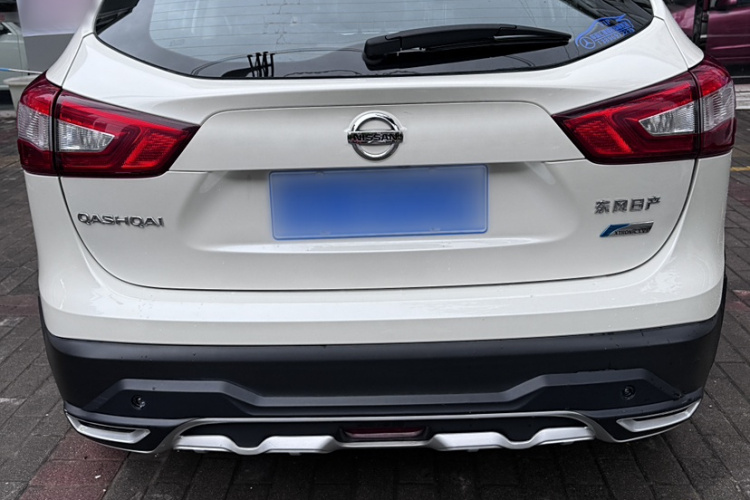 日产 逍客 2017款 2.0L CVT豪华版 国V车身外观6004