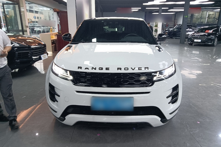 路虎 揽胜极光 2020款 249PS R-DYNAMIC S 曜黑运动科技版车身外观2