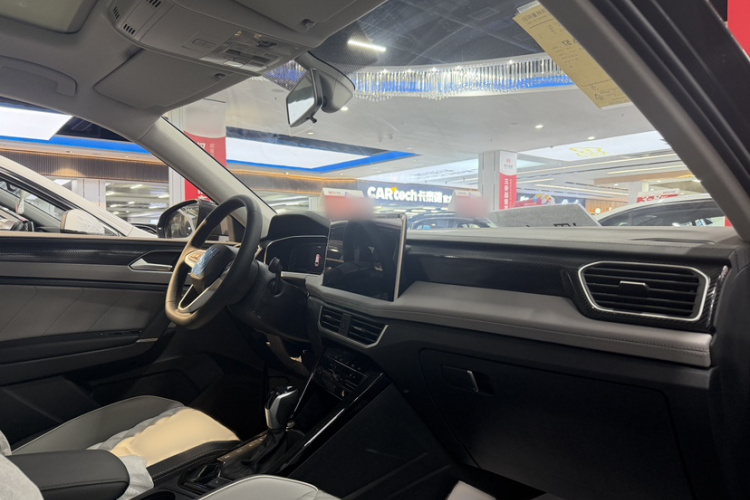 大众 探岳 2025款 众享款 300TSI中控内饰7007