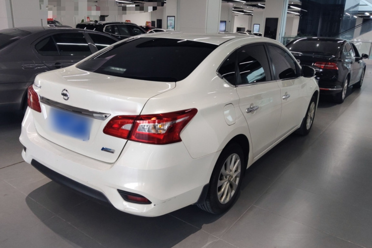 日产 轩逸 2019款 1.6XV CVT智联尊享版 国VI车身外观7