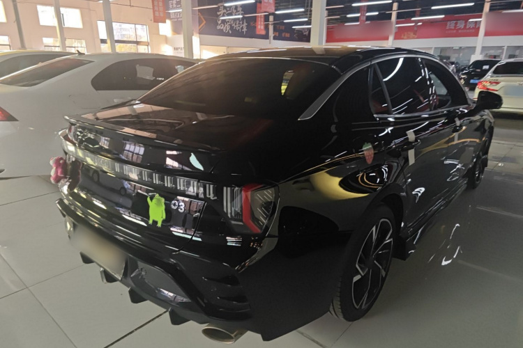 领克03 2023款 2.0TD DCT劲Pro车身外观7