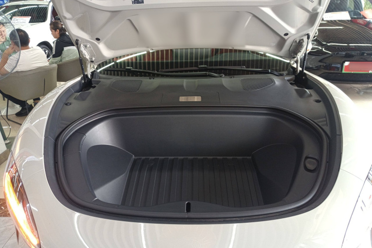 小米汽车 小米SU7 2024款 后驱超长续航高阶智驾Pro版机舱底盘24