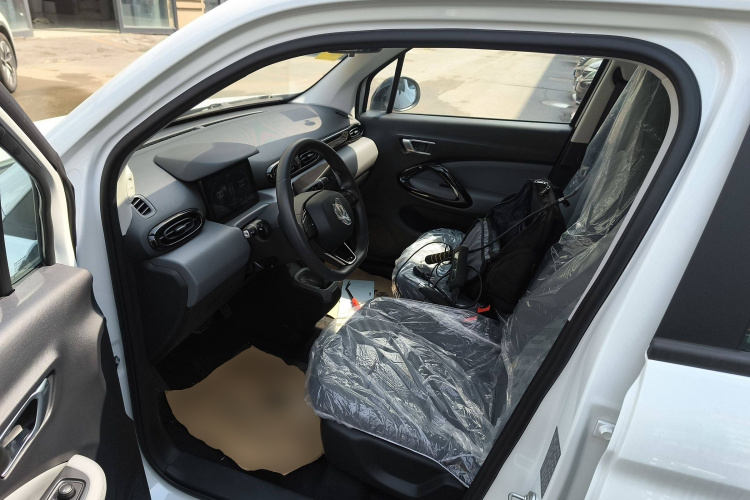 零跑汽车 零跑T03 2024款 200轻享版中控内饰19