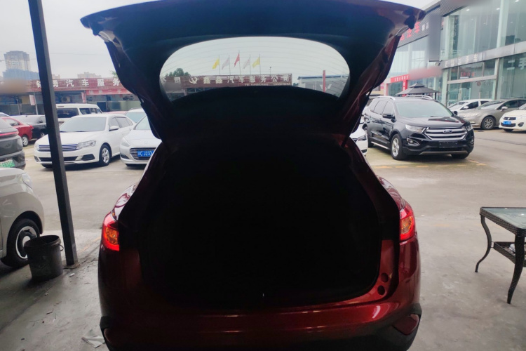 马自达CX-4 2016款 2.0L 自动两驱蓝天品位版局部细节23