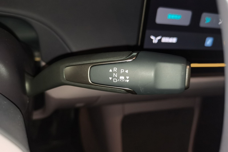 红旗天工06 2025款 520 智选版局部细节18