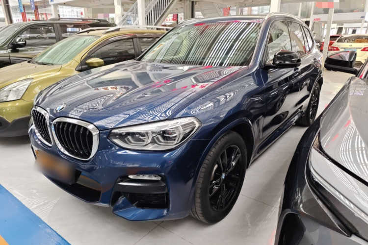 宝马X3 2018款 xDrive30i 领先型 M运动套装 国V车身外观1