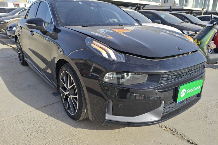 领克03 2019款 2.0TD 自动劲Pro版车身外观6002