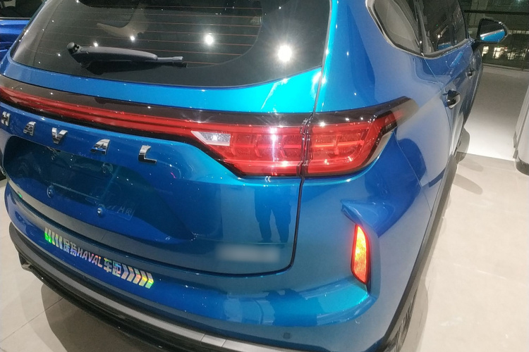 哈弗赤兔 2021款 激擎版 1.5T 黄金兔车身外观9