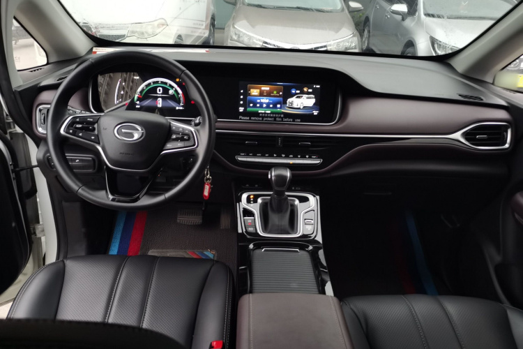 广汽传祺 传祺M6 2023款 PRO 270T DCT精英版中控内饰7002